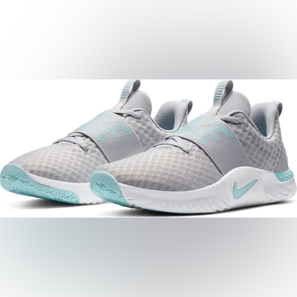 *Like New* Nike Renew In-Season TR9 Training Shoe (Women) 7.5